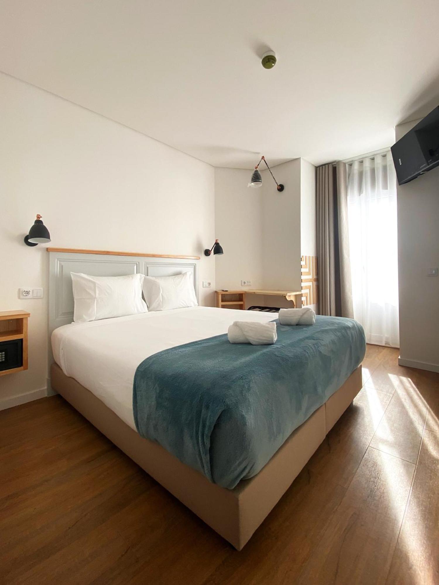 Bacalhoeiros 125 Hotel Lisbon Luaran gambar